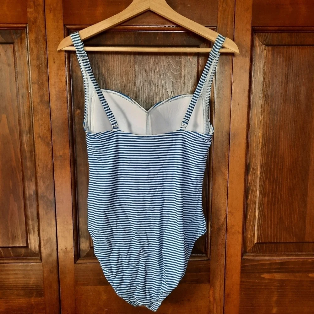 Nip Tuck Swim Sorrento Stripe Joanne One Piece Swimsuit Blue Mini Stripes Size 8
